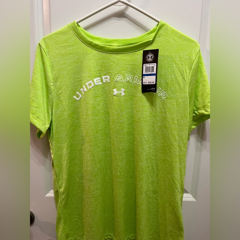 Under Armour shirt sleeve t-shirt
